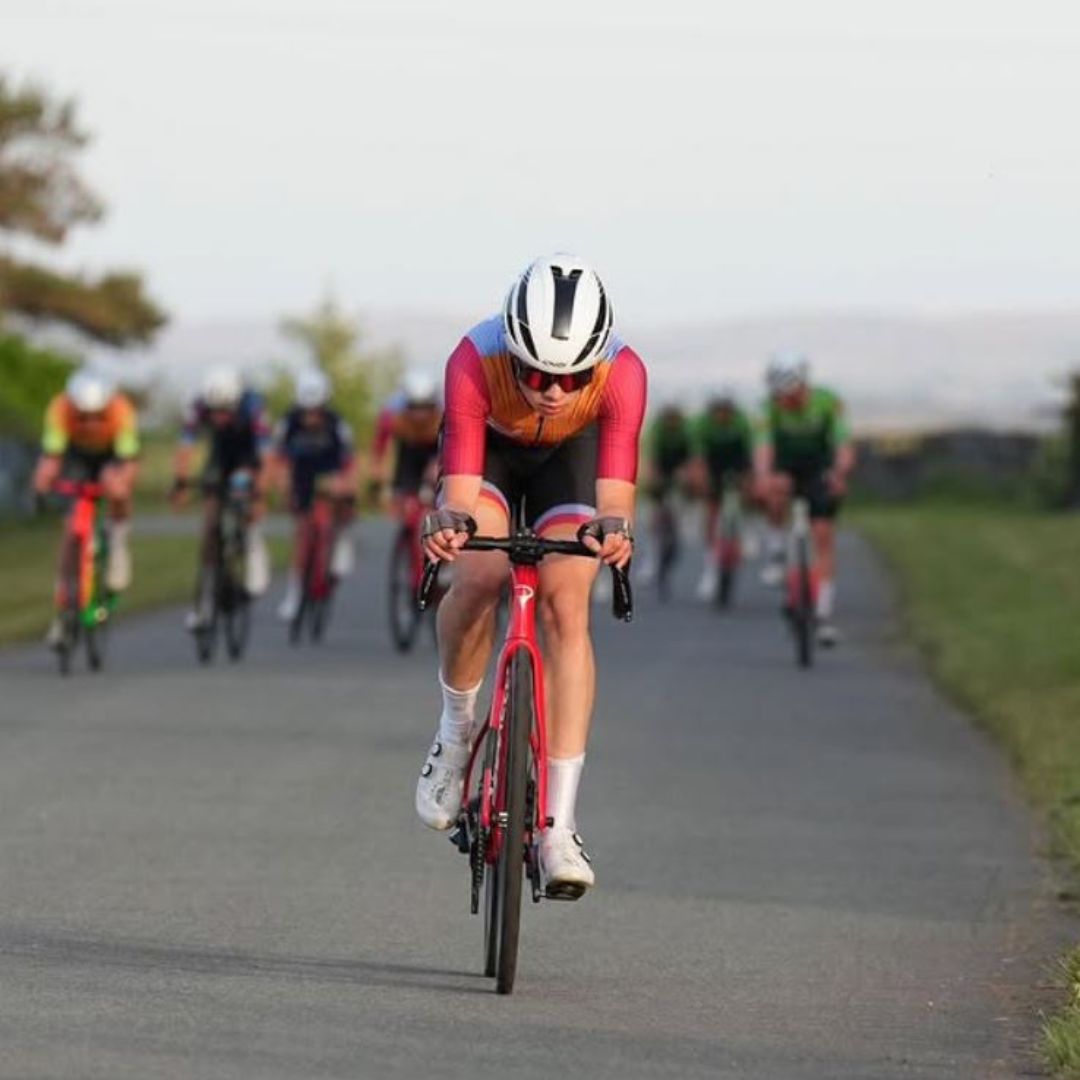 Brion Team PAU Rider (2)