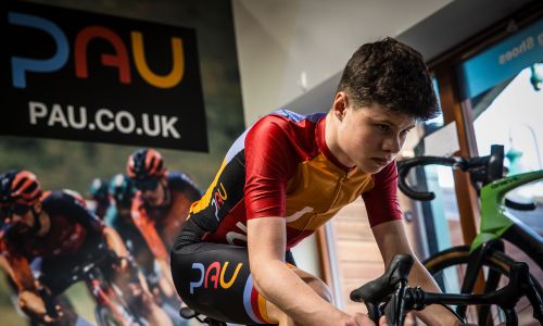 Brion Team PAU Rider