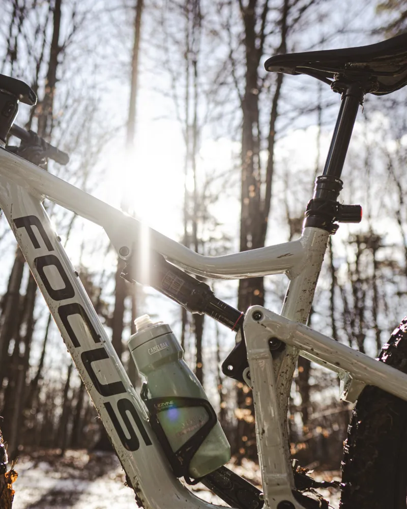 Focus Jam 6.8 29DI Full Suspension Mountain Bike MTB in Grey-1