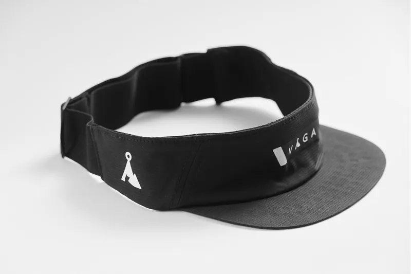 Vaga Feather Racing Visor for Runners in Black-1