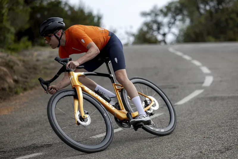 Pinarello X5 Shimano 105 Di2 Road Bike in Amber Trace - 2027-3
