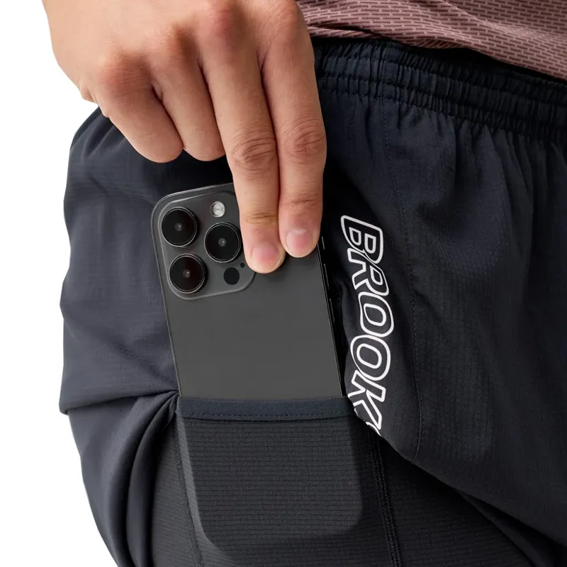 Brooks Men's Cascadia 2-in-1 Trail Running Shorts in Black-4