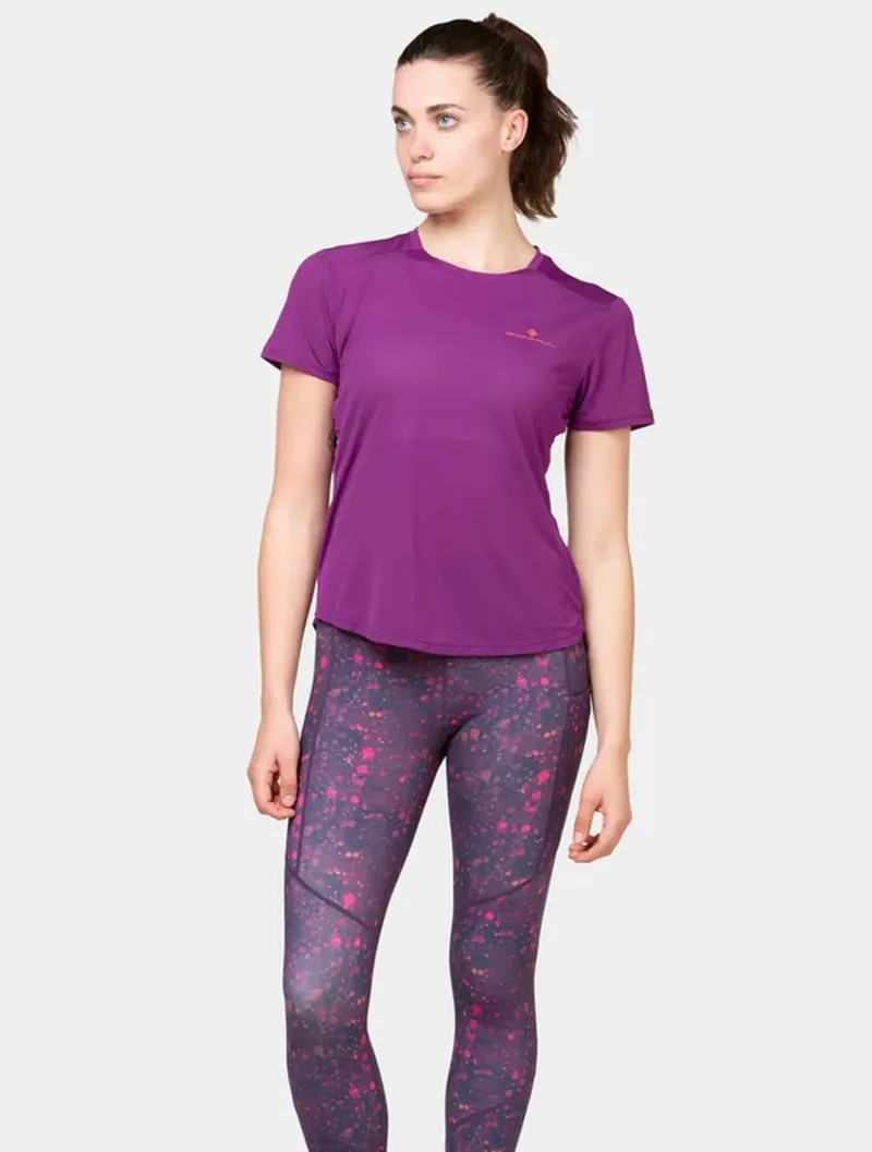 Ron Hill Women's Tech Short Sleeve Running Top in Grape Juice/Saffron -4