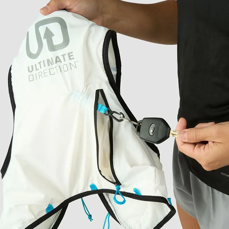 Ultimate Direction Race Vest 6 in White - Small-2