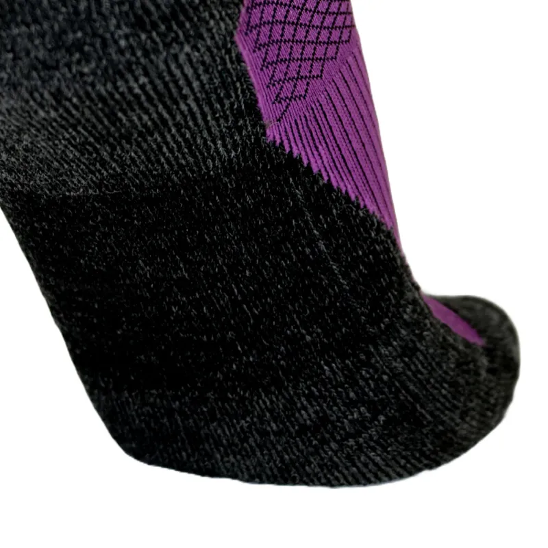 Brooks High Point Crew Sock for Running in Fuschia/Nightlife-2