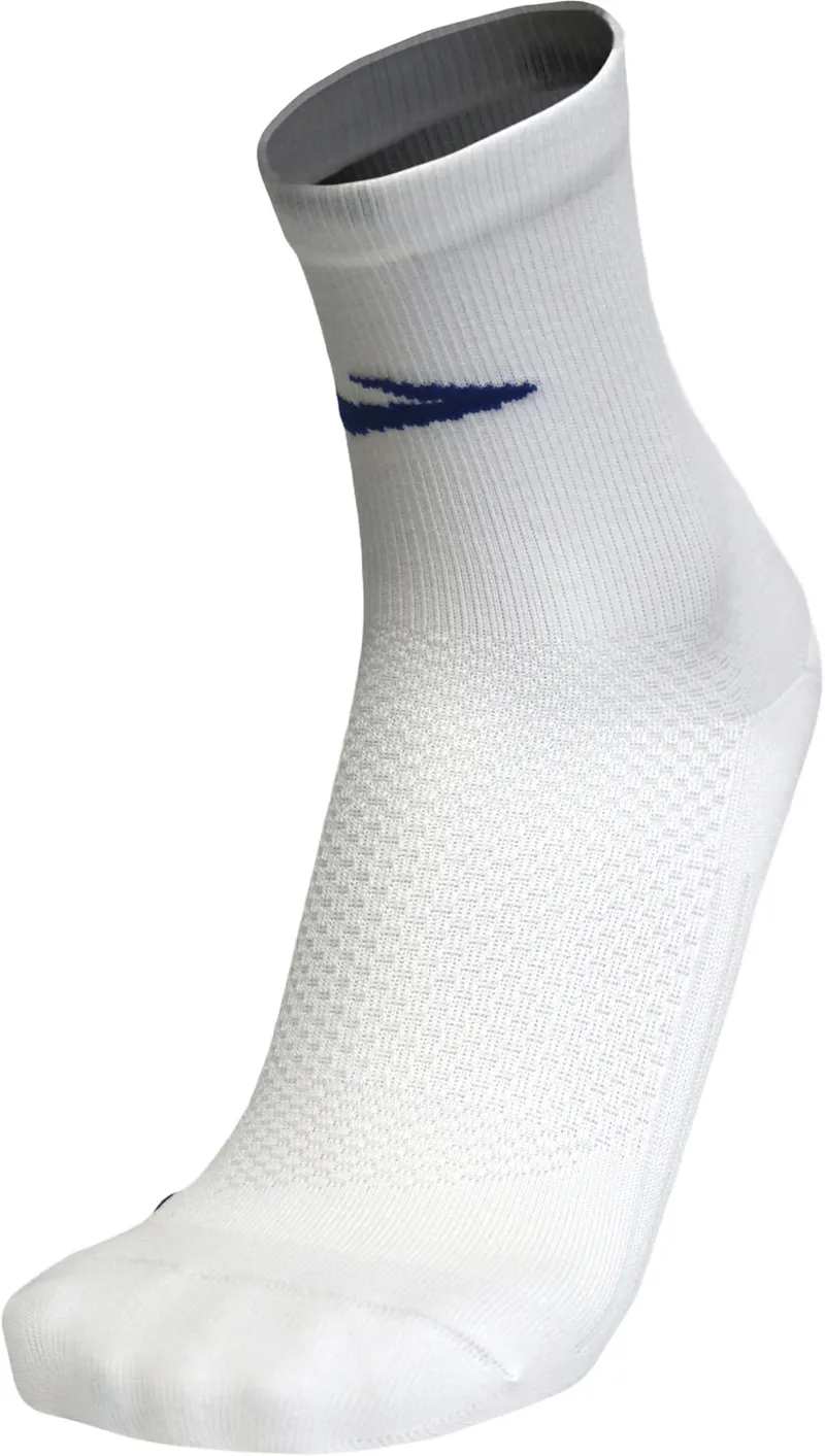 Brooks Unisex Elite Running Socks in White/Black 