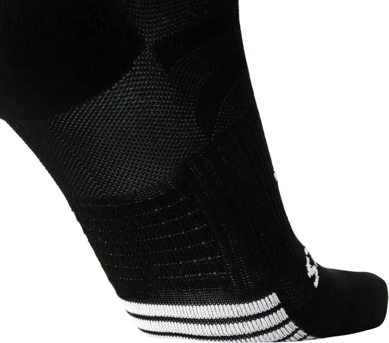 Brooks Unisex Ghost Lite Quarter Running Socks - 2-Pack in Black -2
