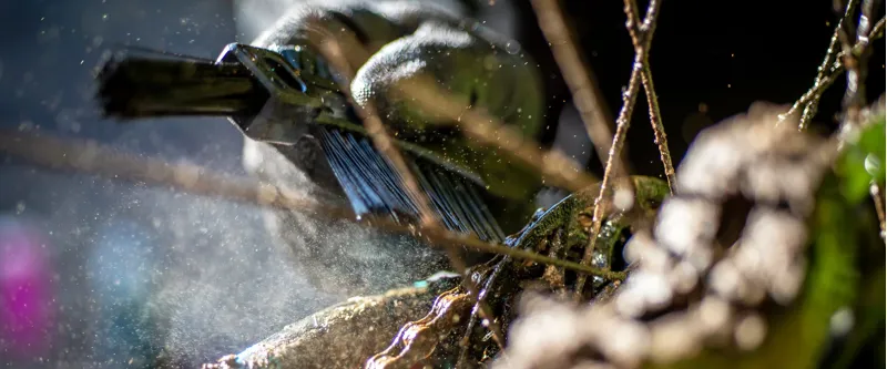 Muc-Off Claw Brush For Cleaning Bikes -1