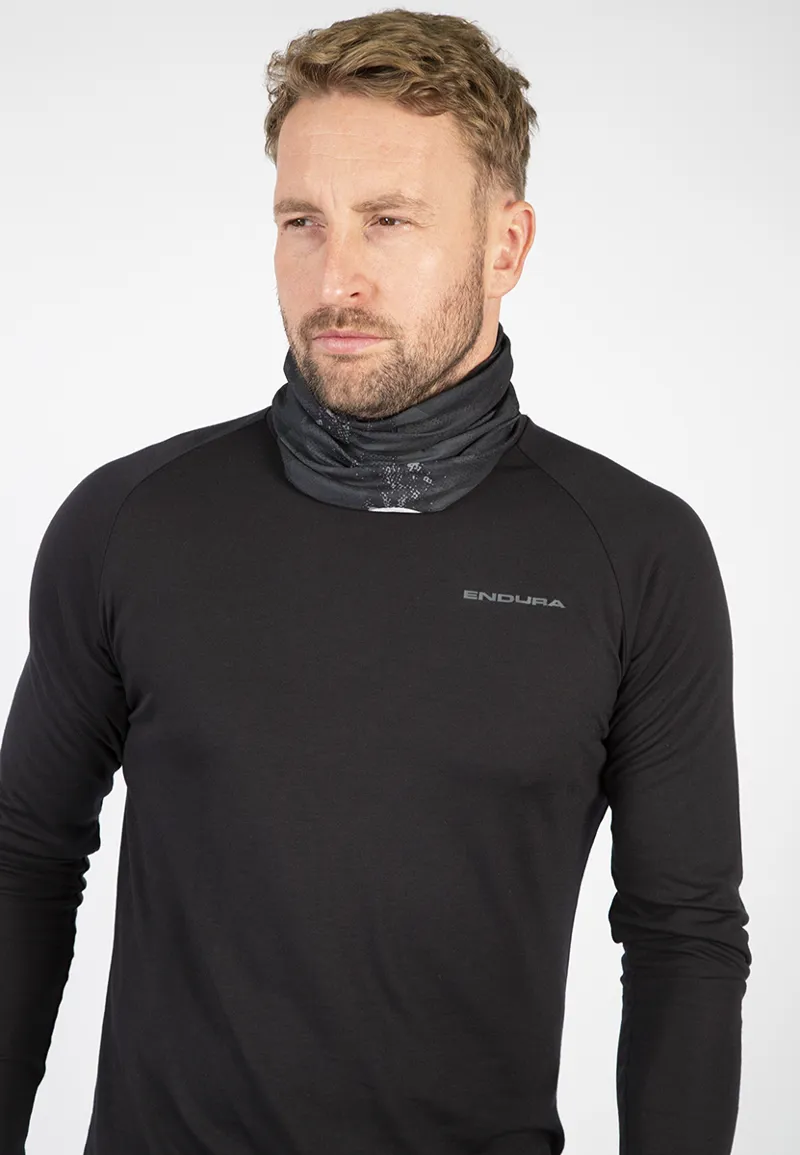 Endura SingleTrack Multitube in Black-2