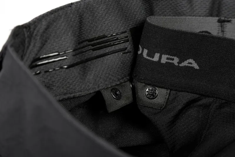 Endura Padded Clickfast Trade Liner in Black -1