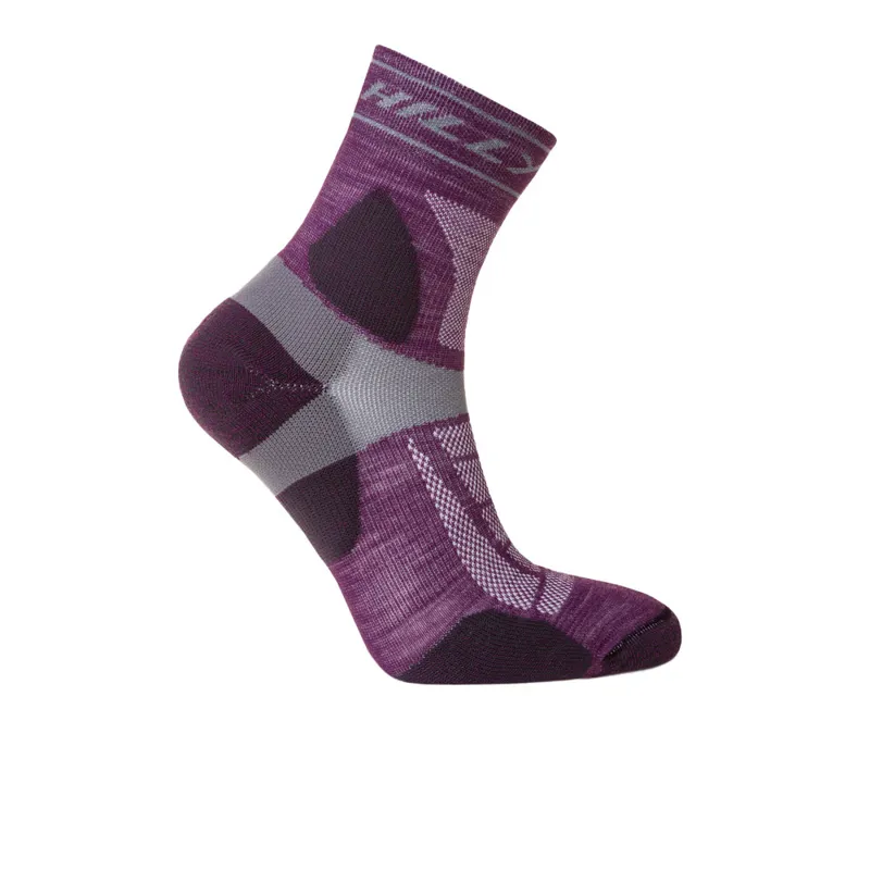 Hilly Trail Anklet Socks in Blackberry/Grey-4