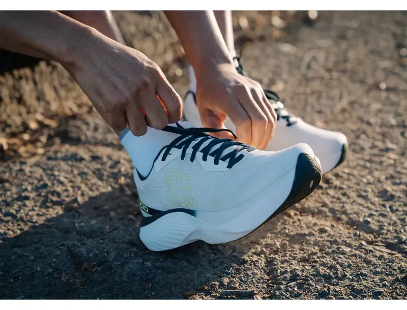 Topo Athletic Men's Atmos Running Shoes in Bone/Black -3