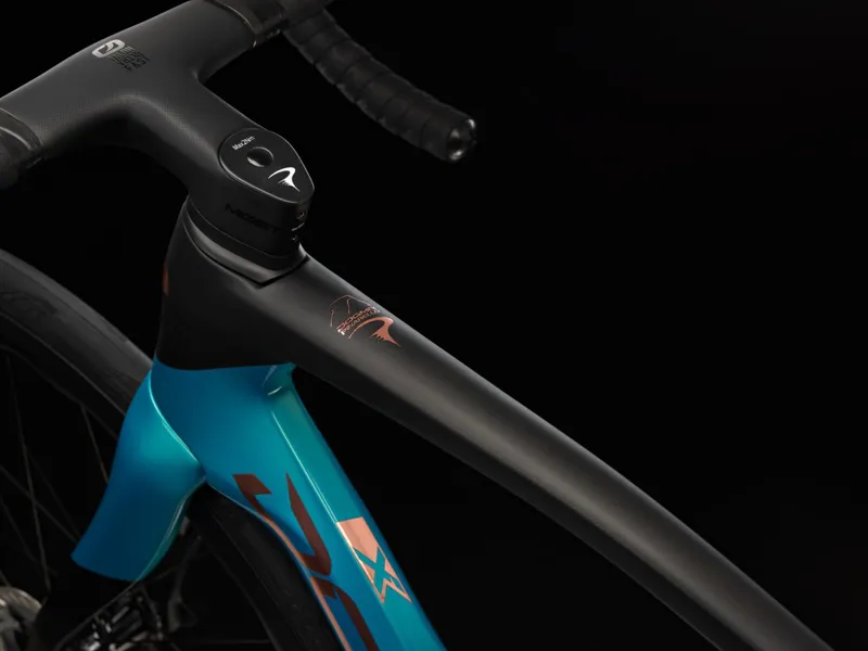 Pinarello Dogma X SRAM Red AXS Road Bike in Aqua Veil - 53cm -9