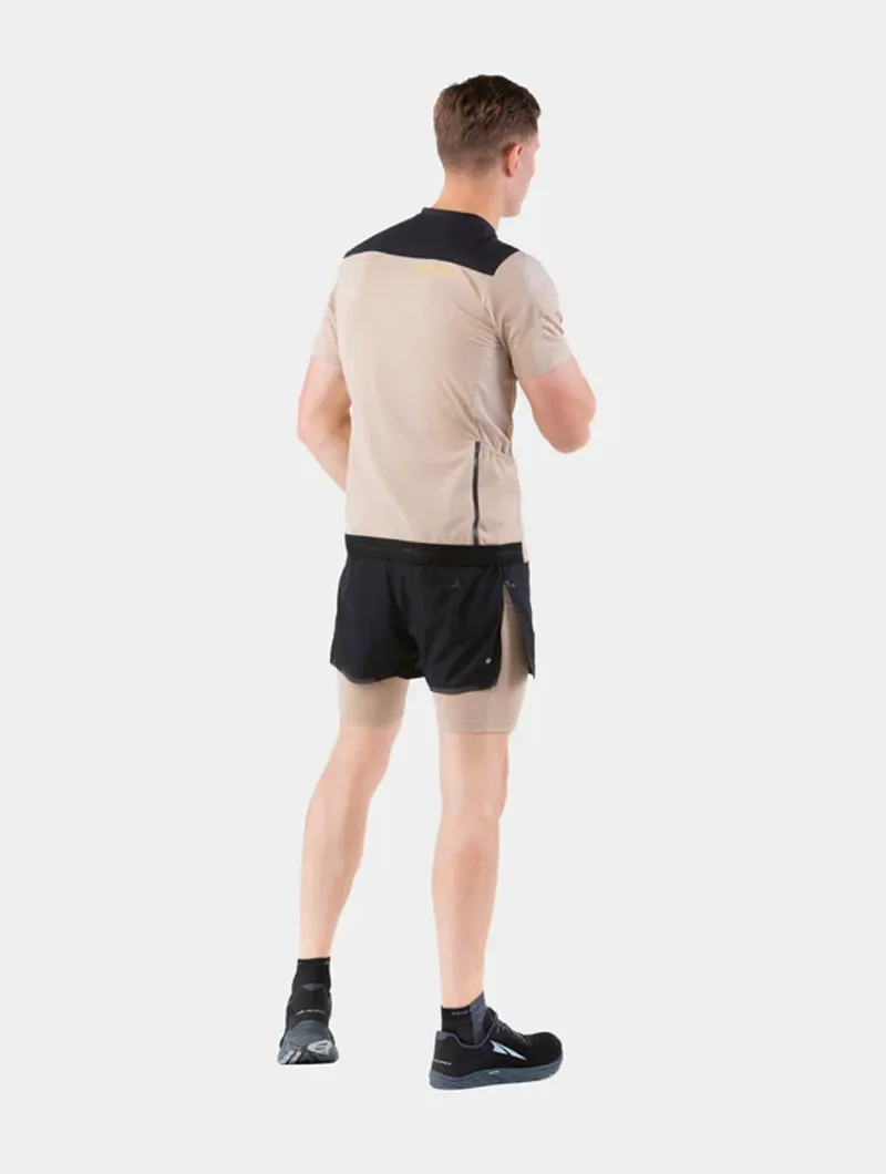 Ron Hill Men's Tech Ultra 1/2 Zip Running T-Shirt in Latte/Black-3