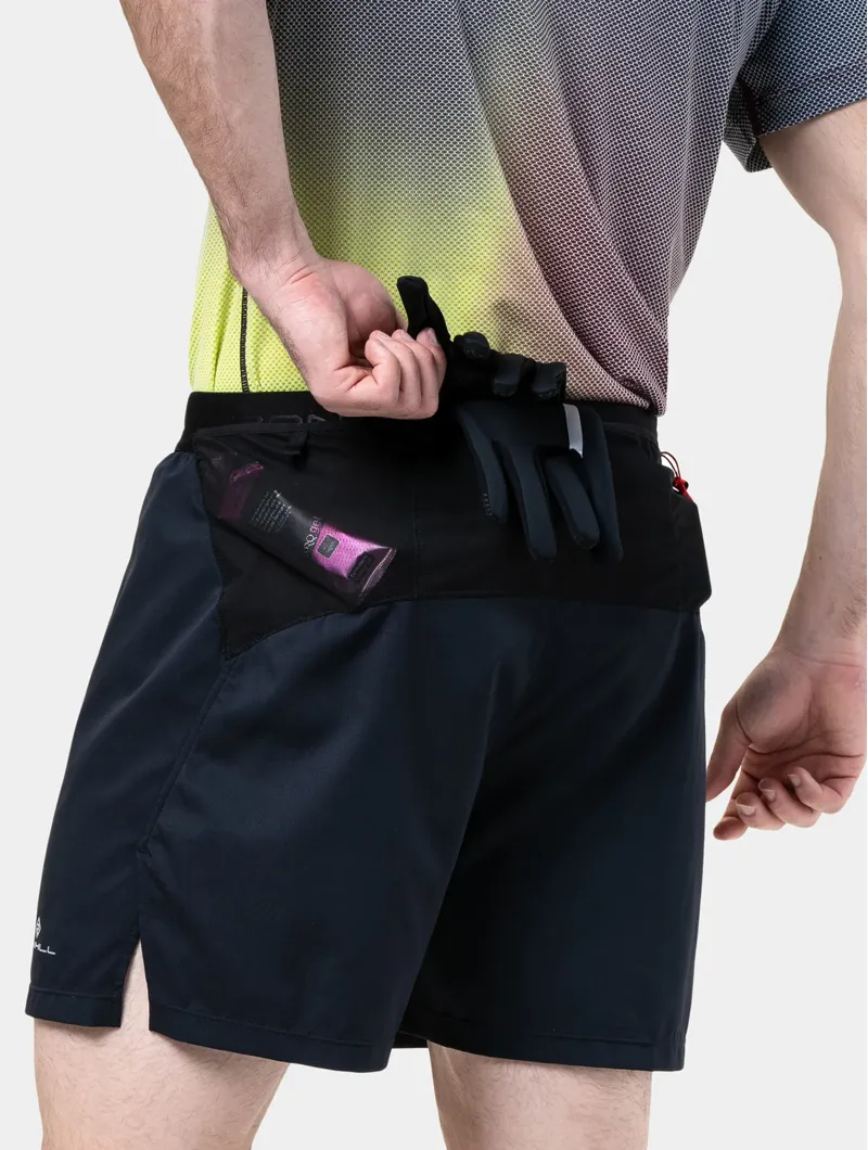 RonHill Men's Tech All-Terrain 5 Inch Running Shorts in All Black-9