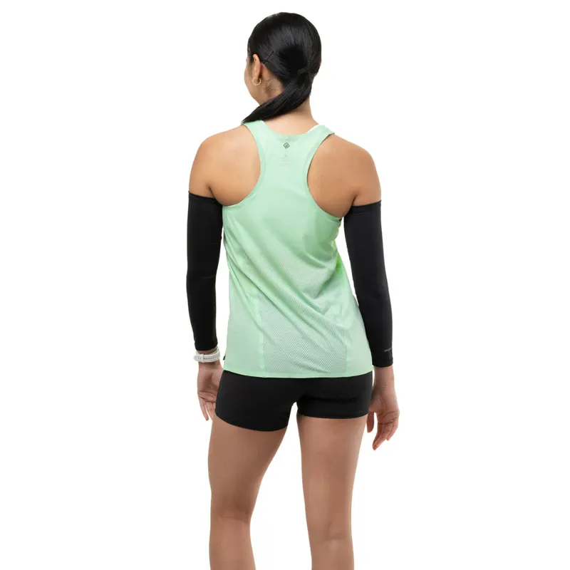 Ronhill Women's Tech Race Running Vest in Seafoam/Laurel-2