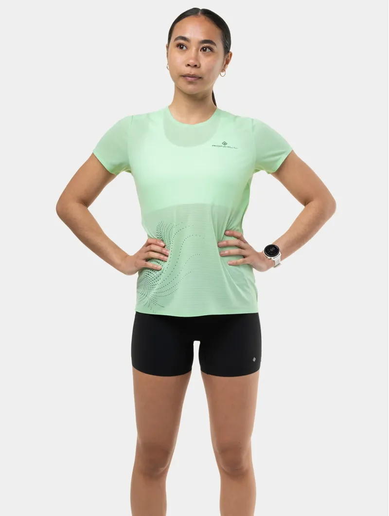 Ron Hill Women's Tech Race Short Sleeve T Shirt in Seafoam/Laurel-1