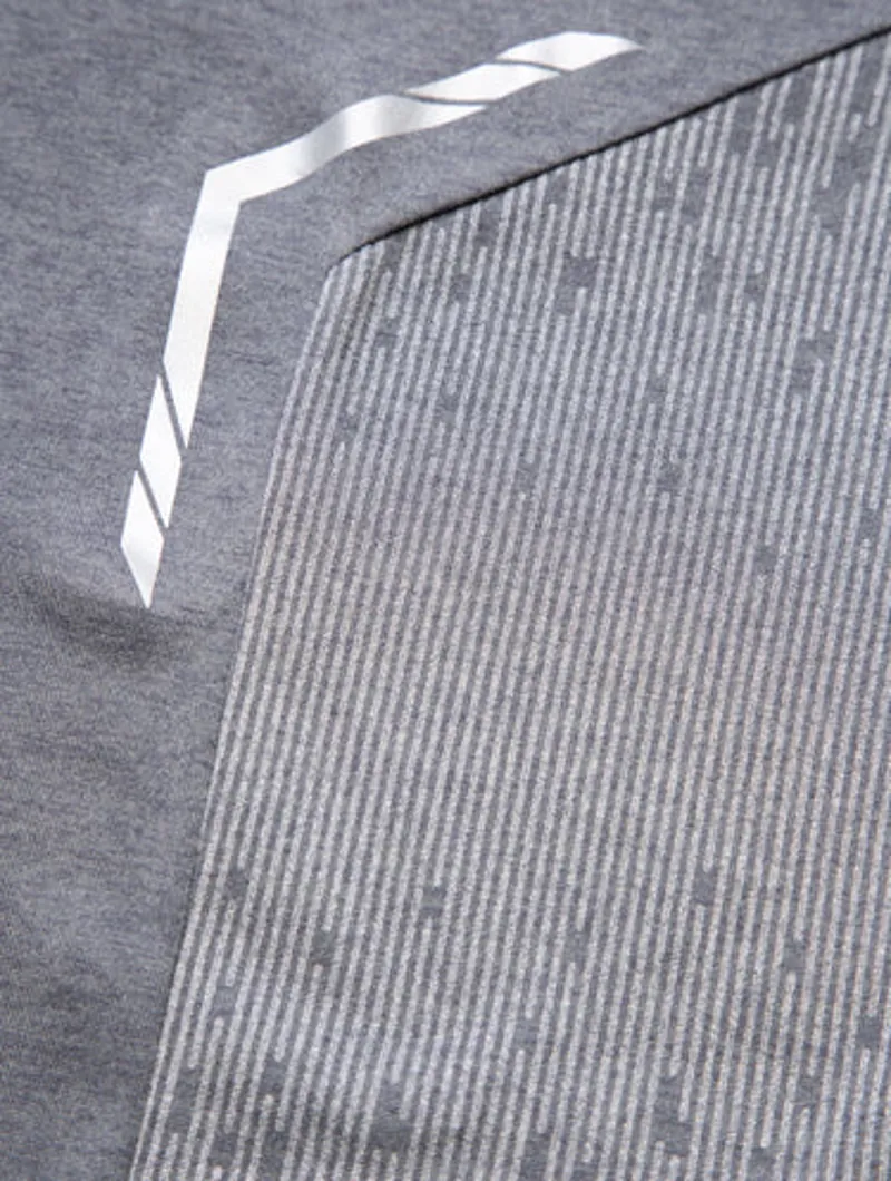 Ronhill Men's Tech Reflect Short-Sleeve T-Shirt in Iron Reflect-5