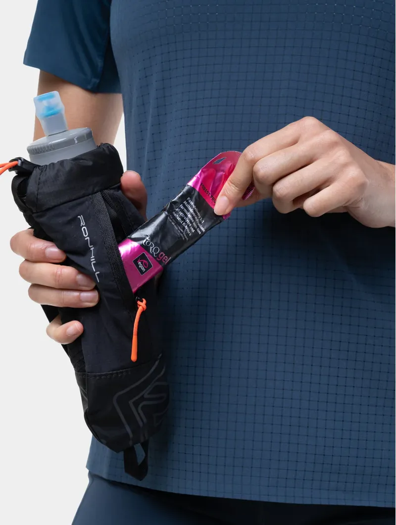 Ronhill Runner's Soft Flask with Sleeve in Black/Ronhill Red-6