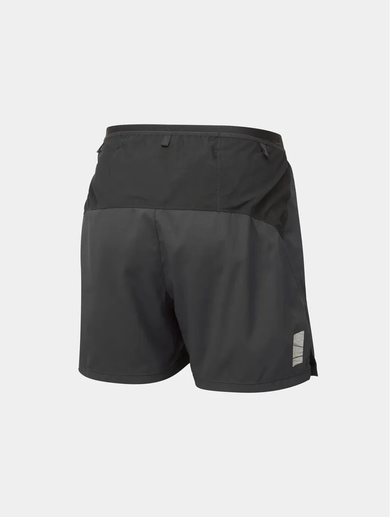 RonHill Men's Tech All-Terrain 5 Inch Running Shorts in All Black-7