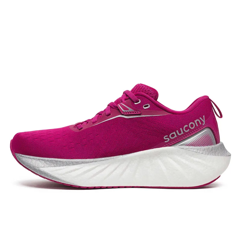 Saucony Women's Triumph 22 Neutral Running Shoes in Magenta -4
