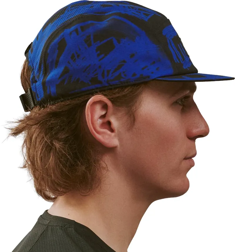 Vaga Scribble Running Cap in Electric Blue Black-2