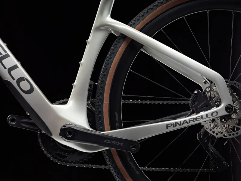 Pinarello Grevil F1 Shimano GRX 610 Gravel Bike in Comet Silver - 53CM-3