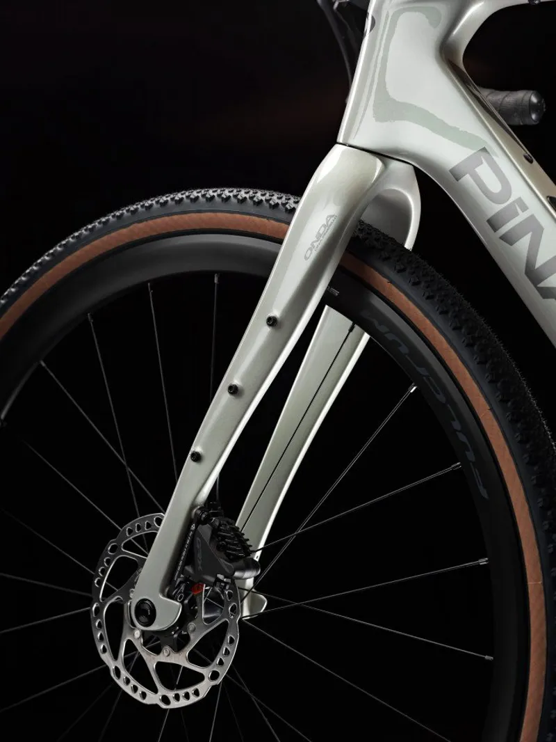 Pinarello Grevil F1 Shimano GRX 610 Gravel Bike in Comet Silver - 53CM-6