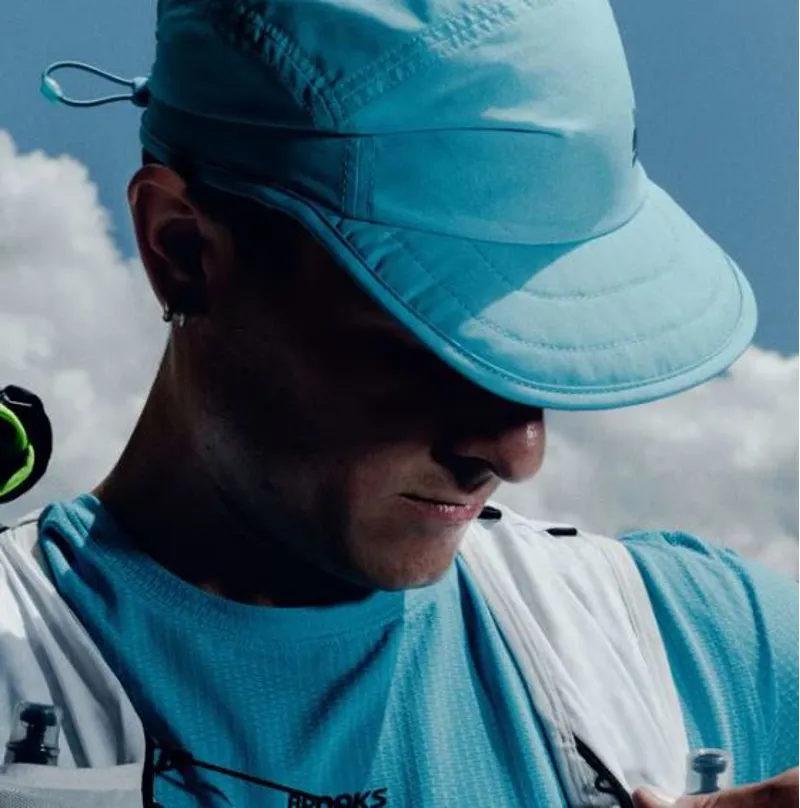 Brooks Unisex Lightweight Packable Running Hat 2.0 Blazing Blue/White-1