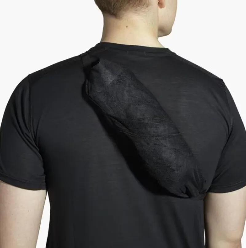 Brooks Men's Canopy Running Jacket in Black-1