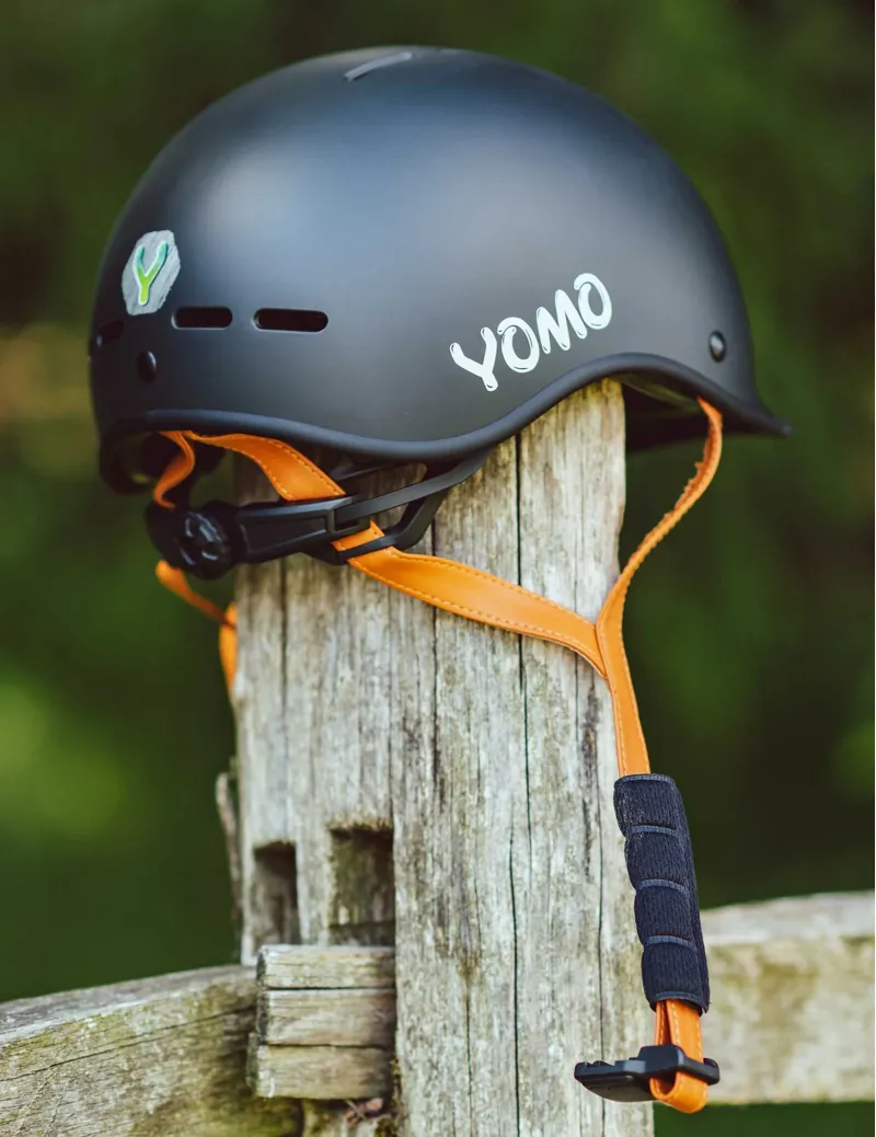 Yomo Kids Cycling Helmet in Matt Dark Grey-3