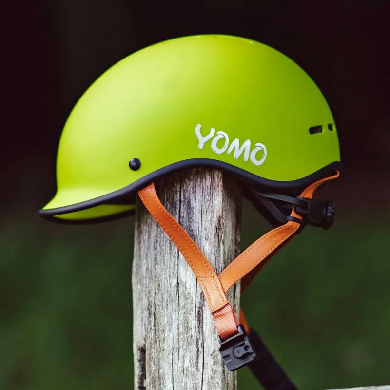 Yomo Kids Cycling Helmet in Matt Green