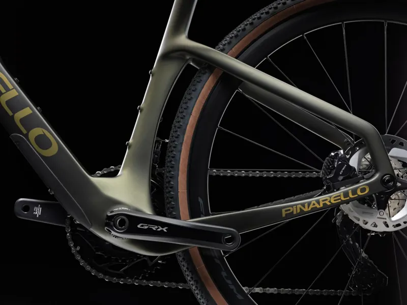 Pinarello Grevil F3 GRX820 Gravel Bike in Etna Black- 53CM-4