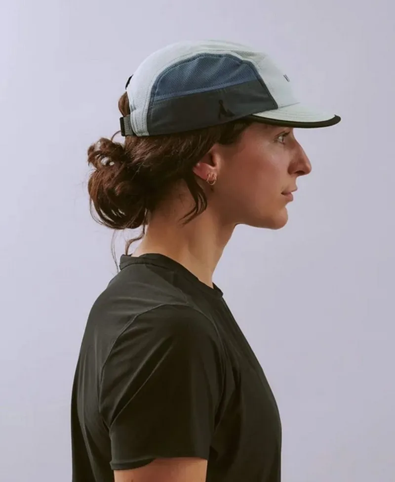 Vaga Club Running Cap in Mint/Teal/Black-4