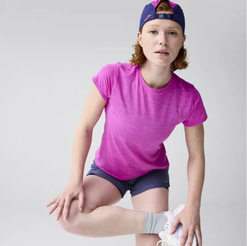 Brooks Women's Luxe Short Sleeve Running T Shirt in Htr Magenta-1