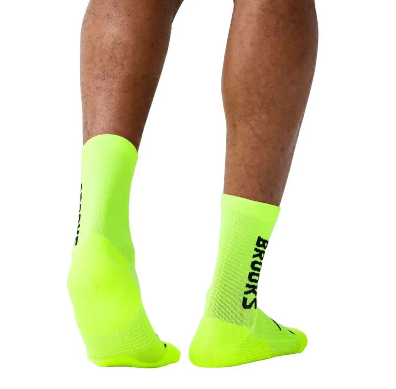 Brooks Ghost Crew Running Socks in Sun Glare-1