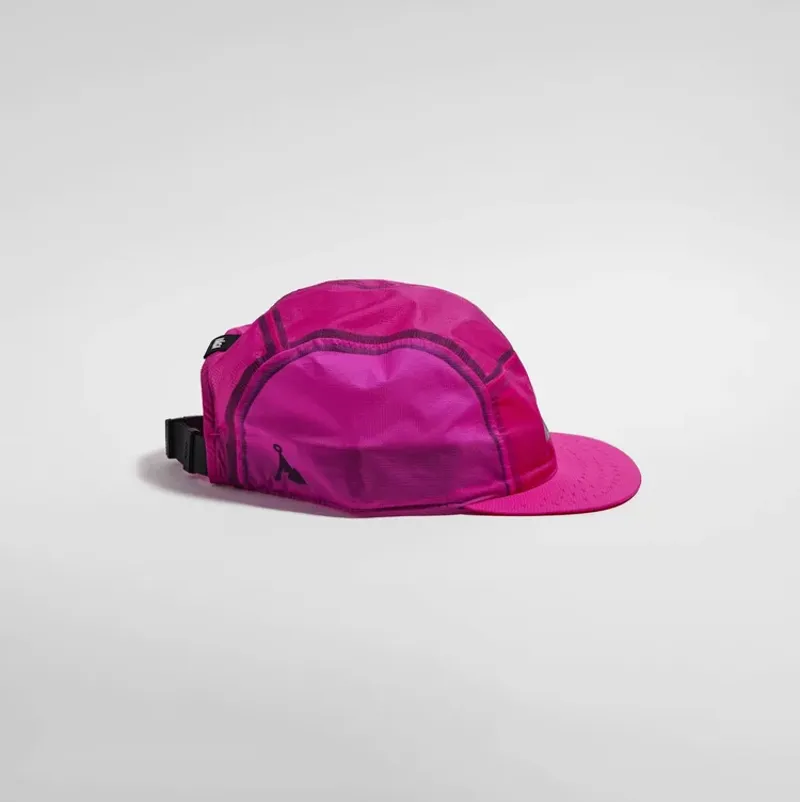 Vaga Feather Light Running Cap in Fuchsia-3