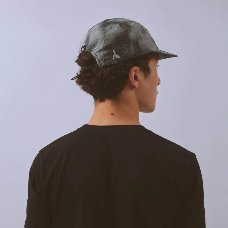 Vaga Night Running Club Cap 2.0 - Black  Grey Small to Medium-3