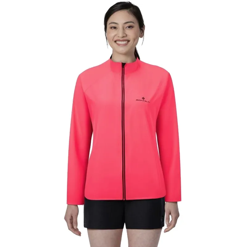 Ronhill Women's Core Jacket in Hot Pink