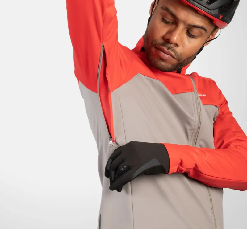 Endura Windchill Cycling Jacket II in Pomegranate-4